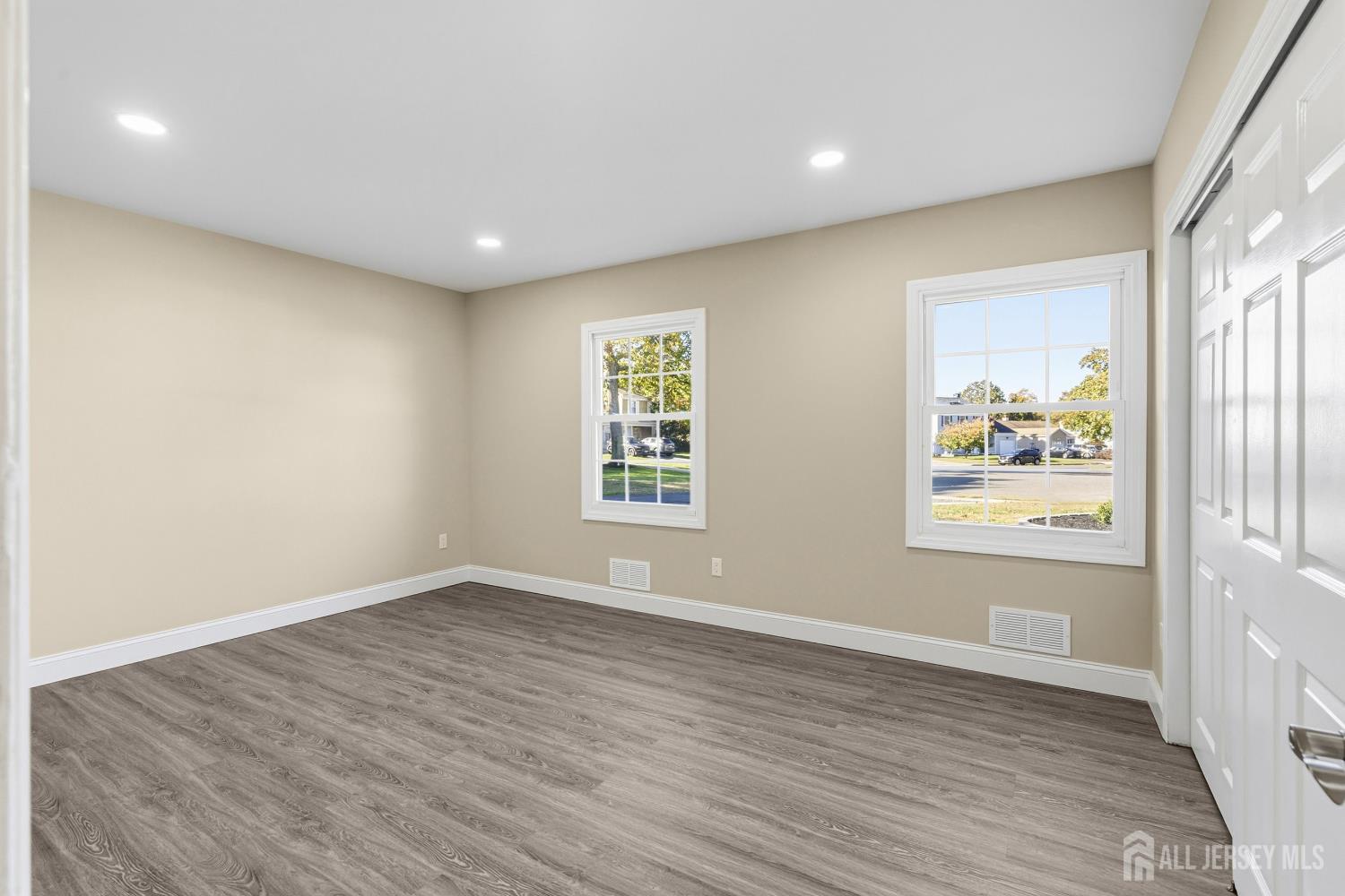 1432 Weeping Willow Court Toms River NJ 08753