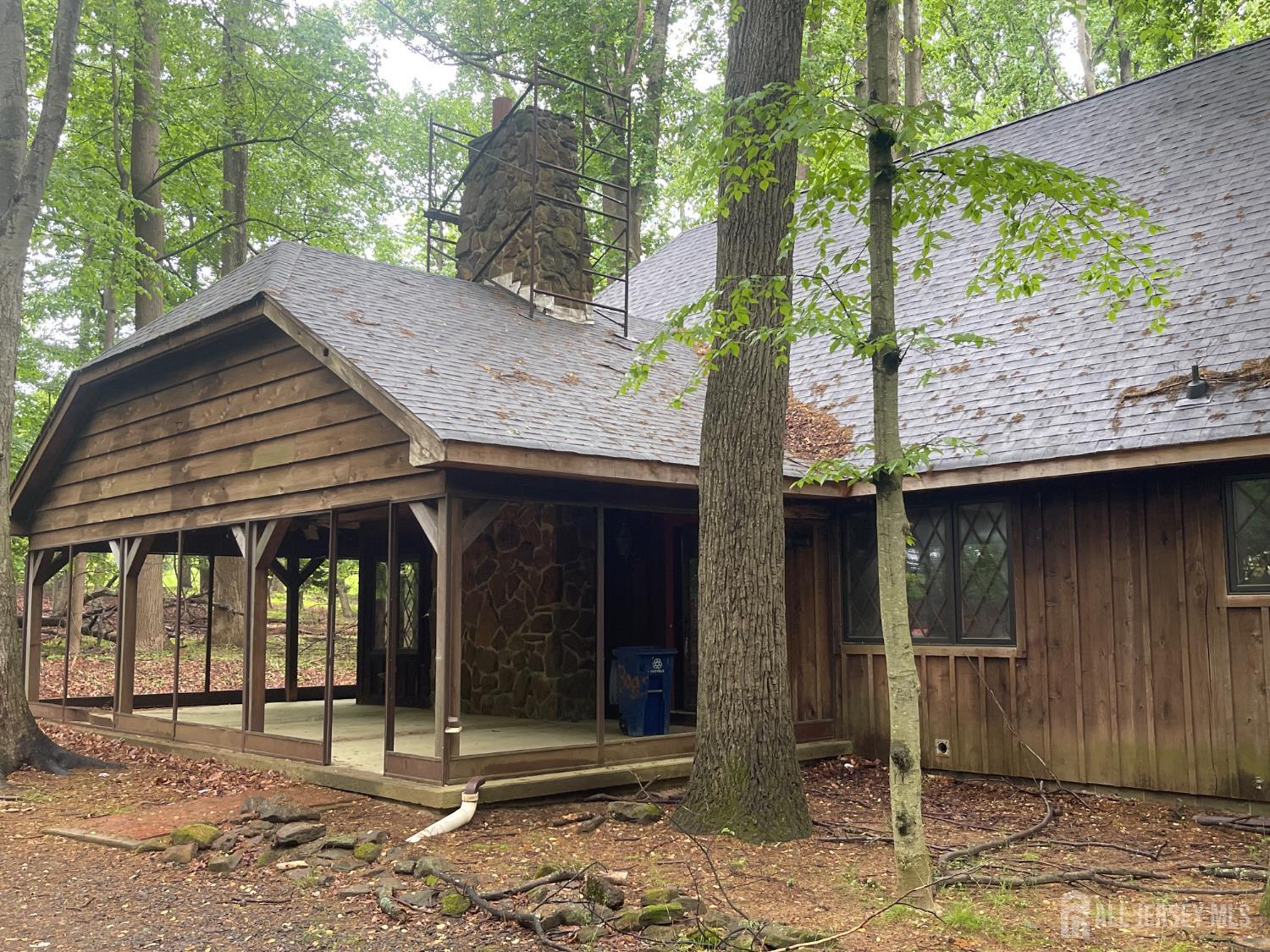 35 Woodward Road Manalapan NJ 07726