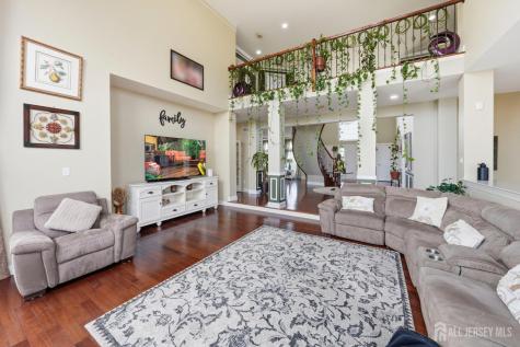 13 Linwood Drive Monroe NJ 08831