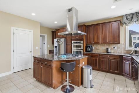 13 Linwood Drive Monroe NJ 08831