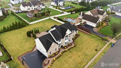 13 Linwood Drive Monroe NJ 08831