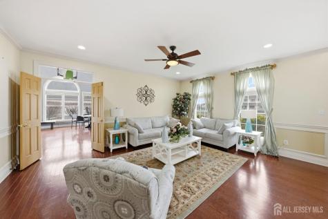 13 Linwood Drive Monroe NJ 08831