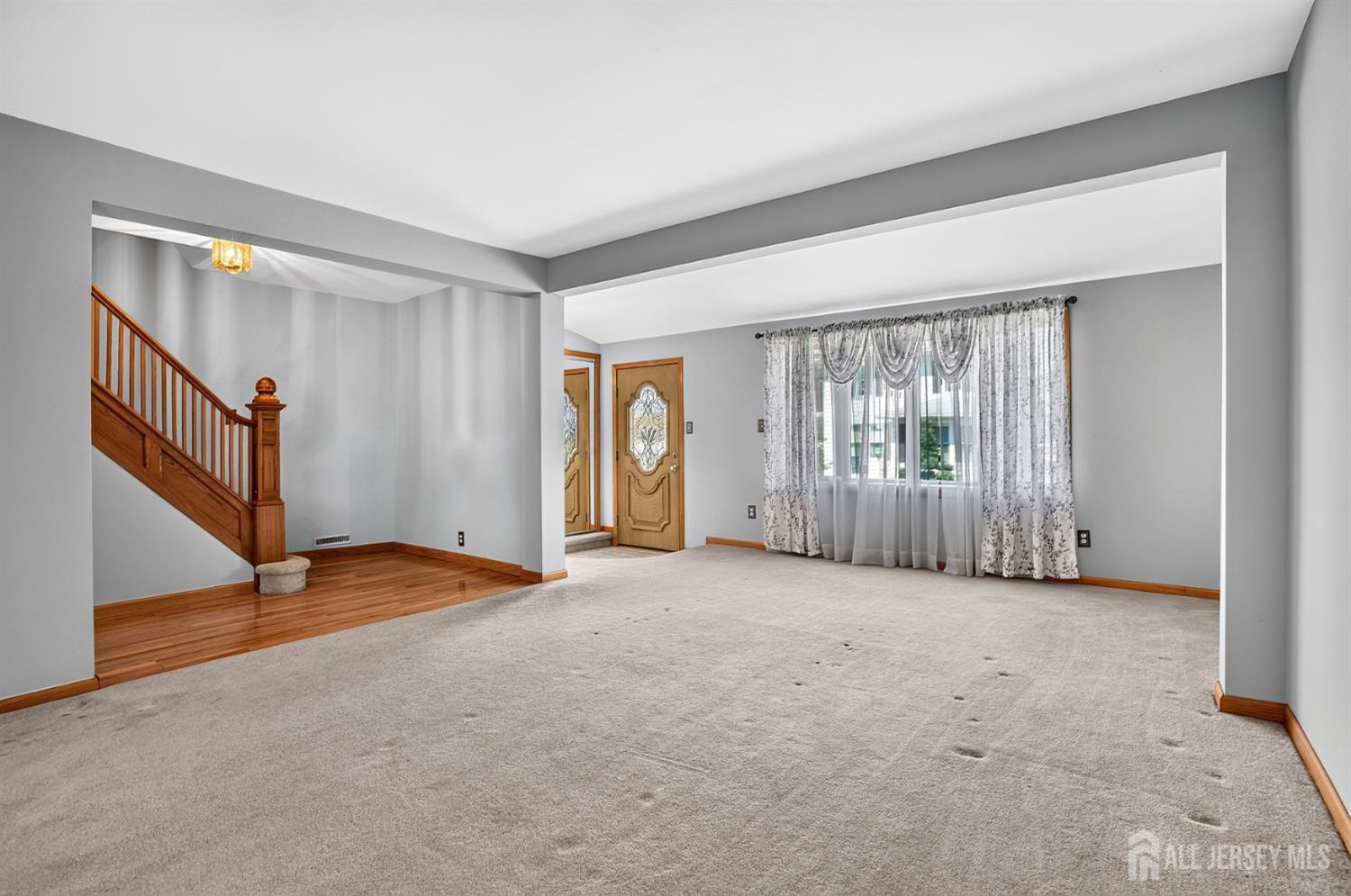 33 Burnet Street Avenel NJ 07001