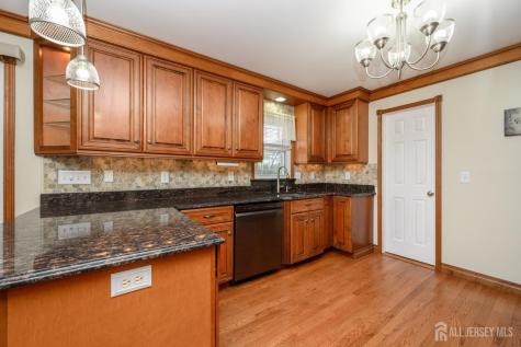815 Michelle Court Lacey NJ 08734