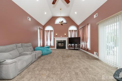 815 Michelle Court Lacey NJ 08734