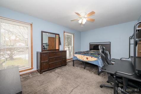 815 Michelle Court Lacey NJ 08734
