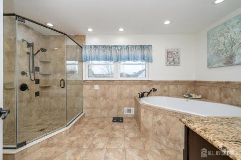 815 Michelle Court Lacey NJ 08734