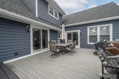 815 Michelle Court Lacey NJ 08734