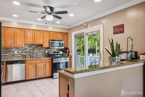 657 Barron Avenue Woodbridge Proper NJ 07095