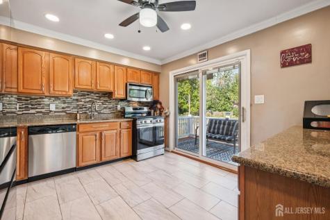 657 Barron Avenue Woodbridge Proper NJ 07095