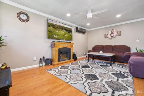 657 Barron Avenue Woodbridge Proper NJ 07095