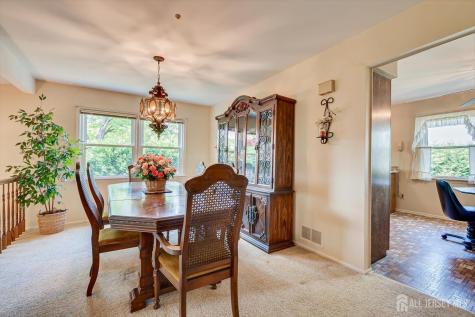 4 Caldwell Court East Brunswick NJ 08816