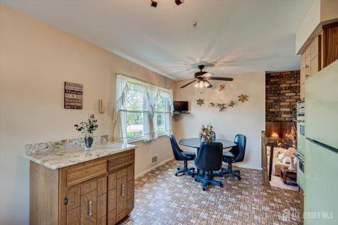 4 Caldwell Court East Brunswick NJ 08816
