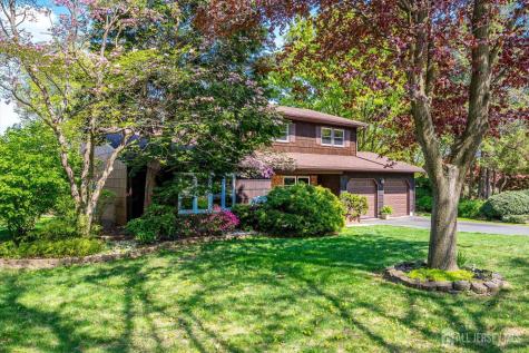 4 Caldwell Court East Brunswick NJ 08816