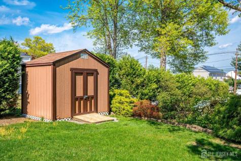 4 Caldwell Court East Brunswick NJ 08816