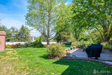 4 Caldwell Court East Brunswick NJ 08816