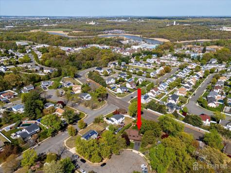 4 Caldwell Court East Brunswick NJ 08816