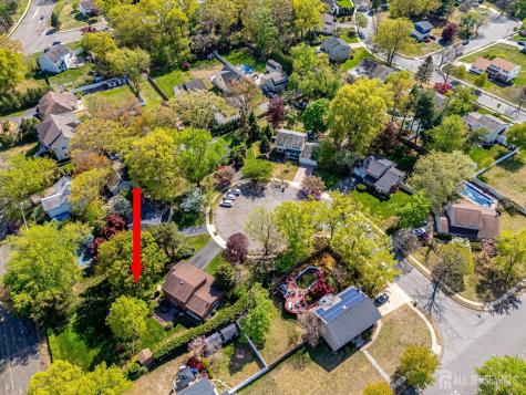 4 Caldwell Court East Brunswick NJ 08816