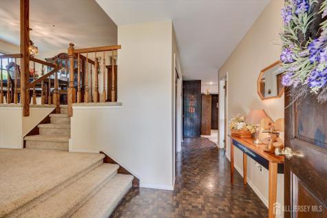 4 Caldwell Court East Brunswick NJ 08816