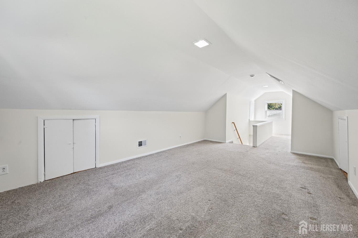 20 Suydam Avenue Edison NJ 08817