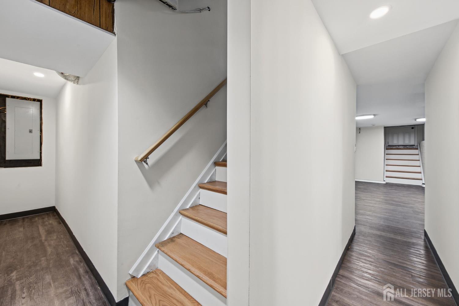 20 Suydam Avenue Edison NJ 08817