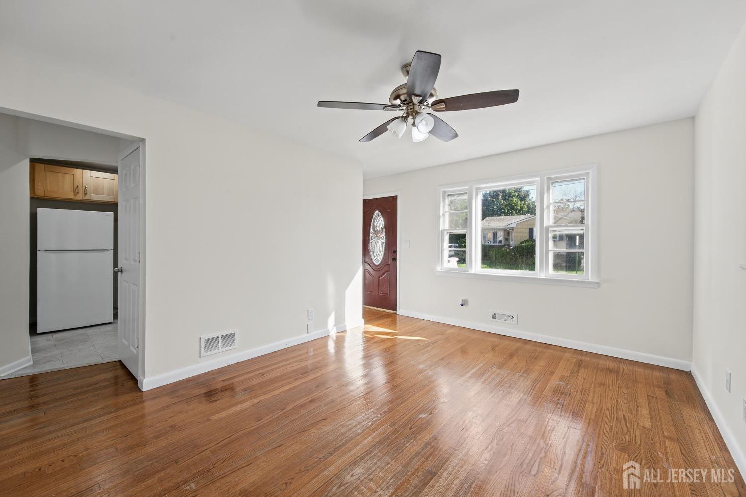 20 Suydam Avenue Edison NJ 08817