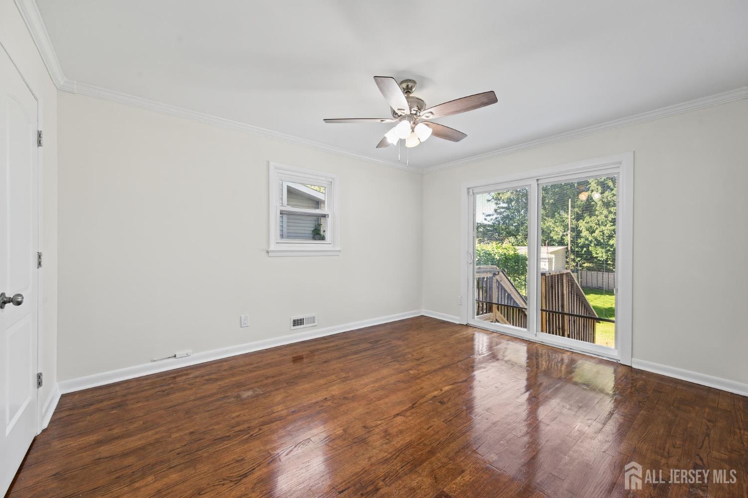 20 Suydam Avenue Edison NJ 08817