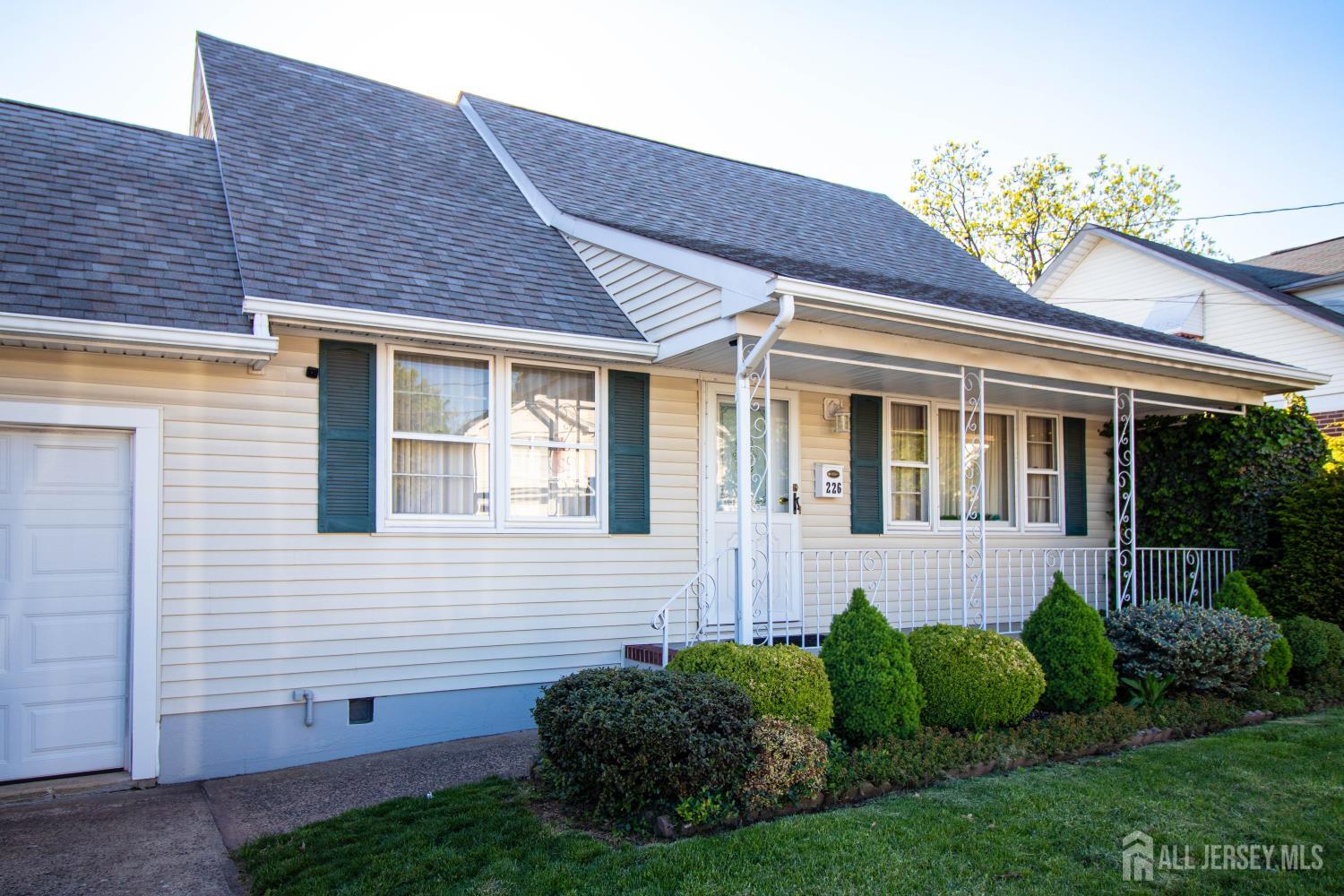 226 S 5th Avenue Manville NJ 08835