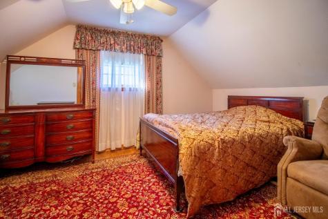 226 S 5th Avenue Manville NJ 08835
