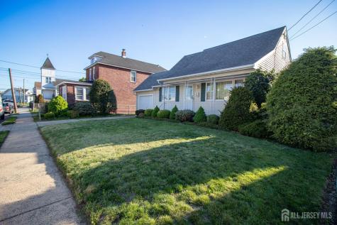 226 S 5th Avenue Manville NJ 08835