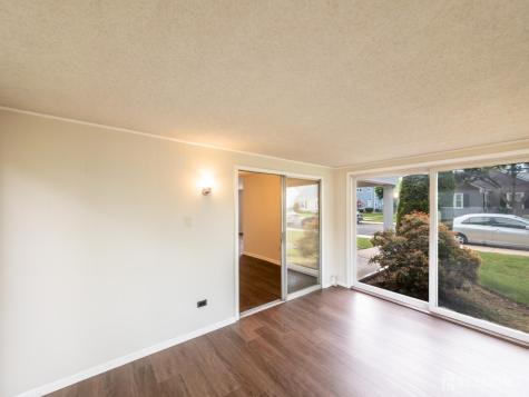 243-C Mayflower Way Monroe NJ 08831