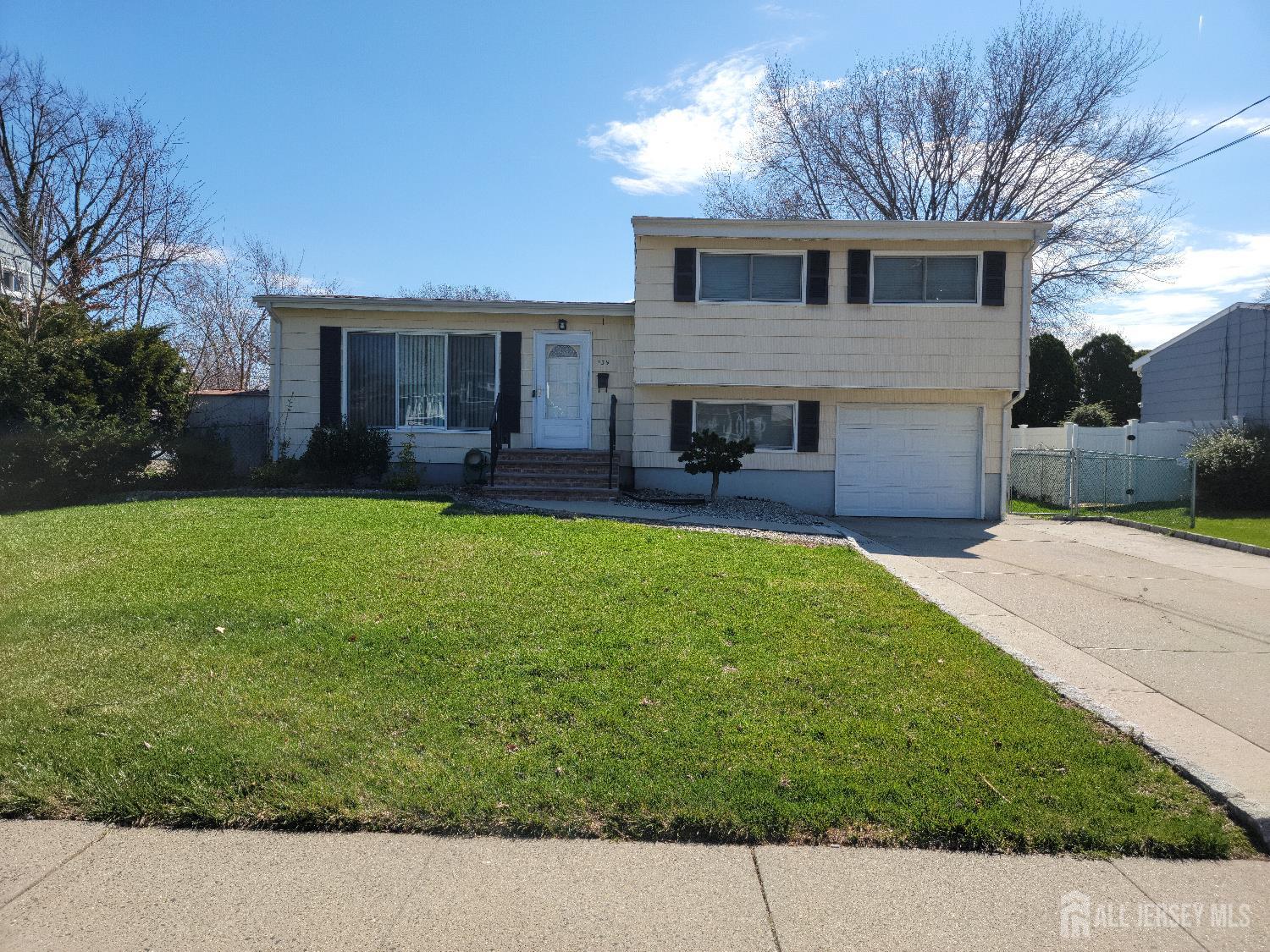 139 Throckmorton Lane Old Bridge NJ 08857