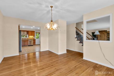4 Conover Court Edison NJ 08817