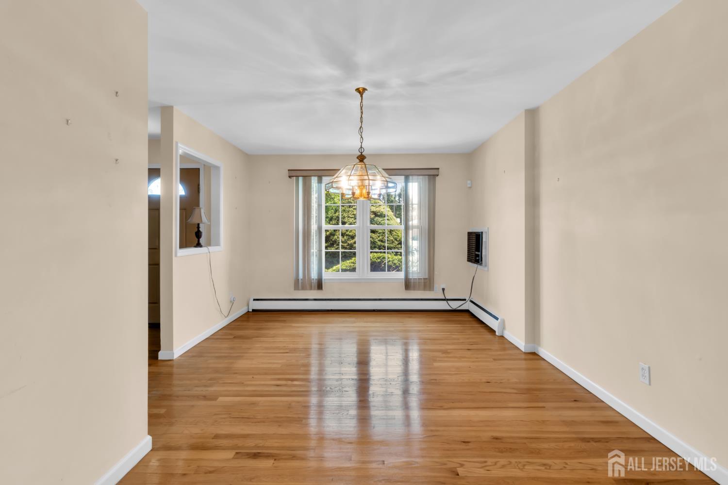 4 Conover Court Edison NJ 08817