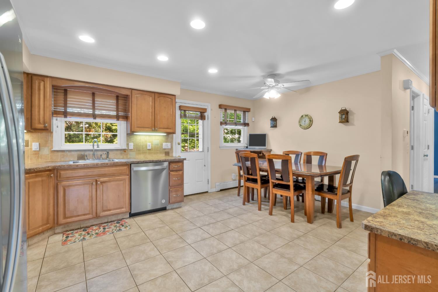 4 Conover Court Edison NJ 08817