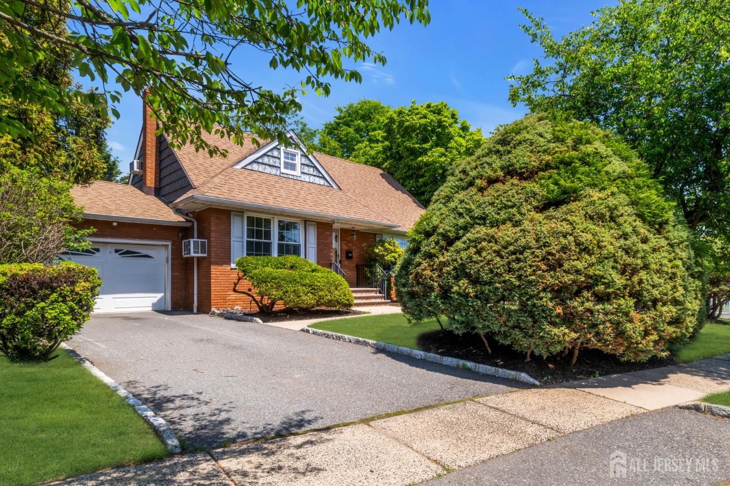 4 Conover Court Edison NJ 08817