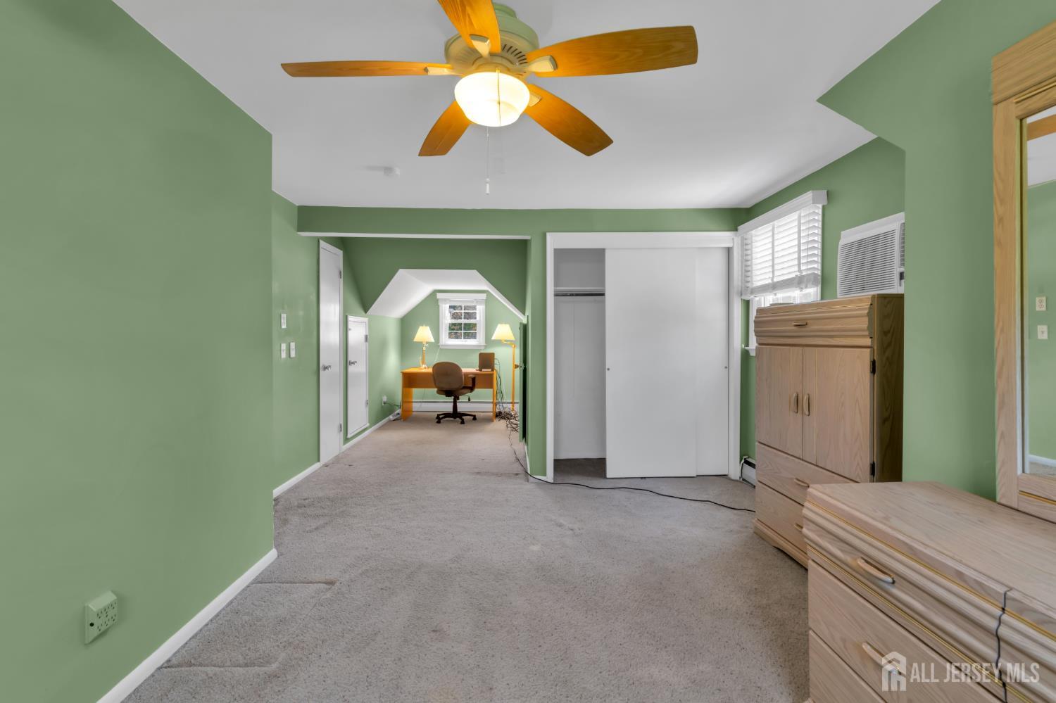 4 Conover Court Edison NJ 08817