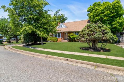 4 Conover Court Edison NJ 08817