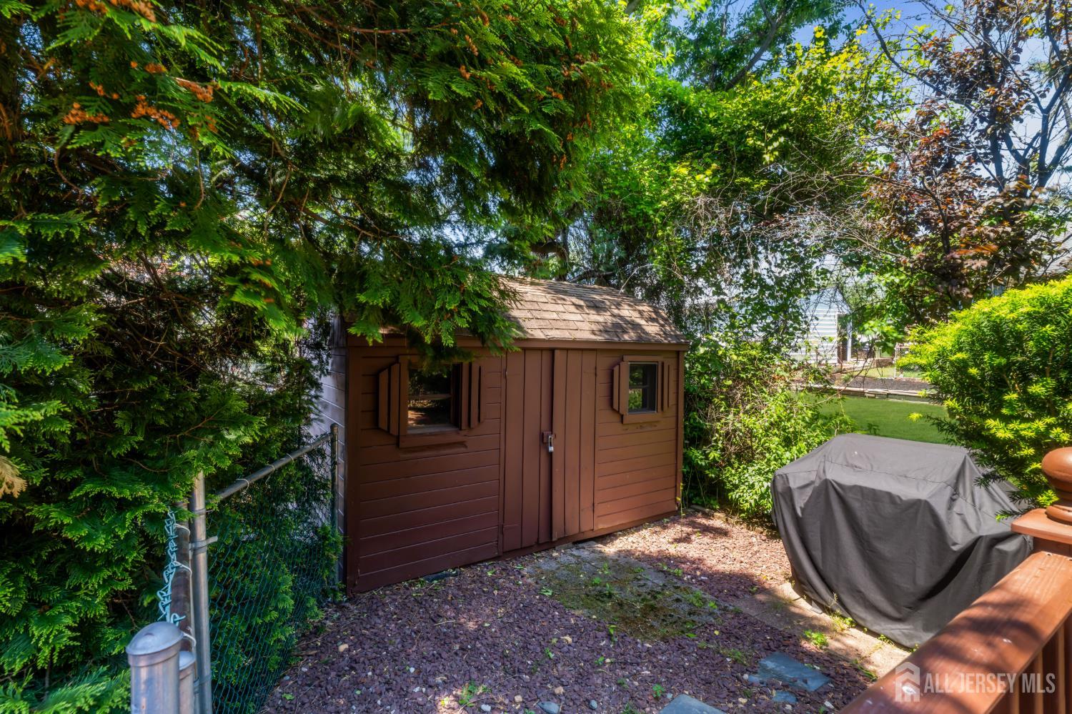 4 Conover Court Edison NJ 08817