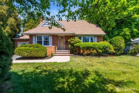 4 Conover Court Edison NJ 08817