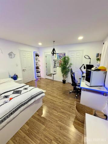 53 Larch Street Carteret NJ 07008