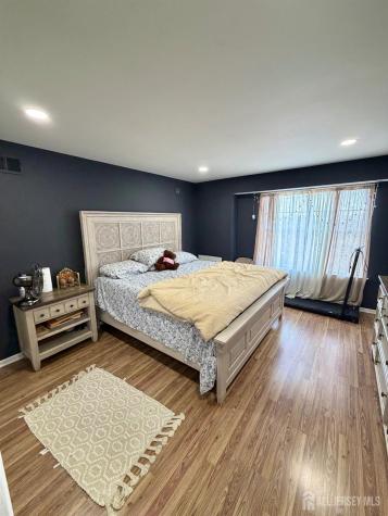 53 Larch Street Carteret NJ 07008