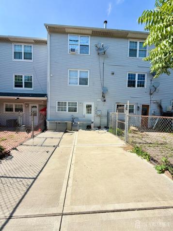 53 Larch Street Carteret NJ 07008