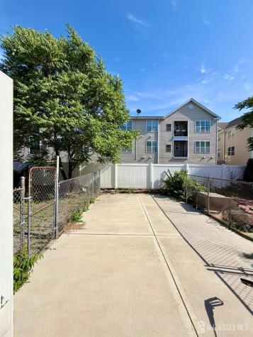 53 Larch Street Carteret NJ 07008