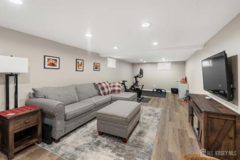 117 Plainfield Avenue Piscataway NJ 08854