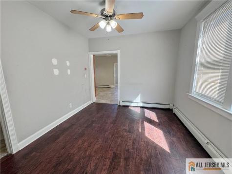 344 Arnold Avenue Perth Amboy NJ 08861