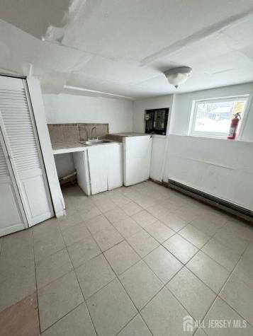 174 Munn Avenue Irvington NJ 07111