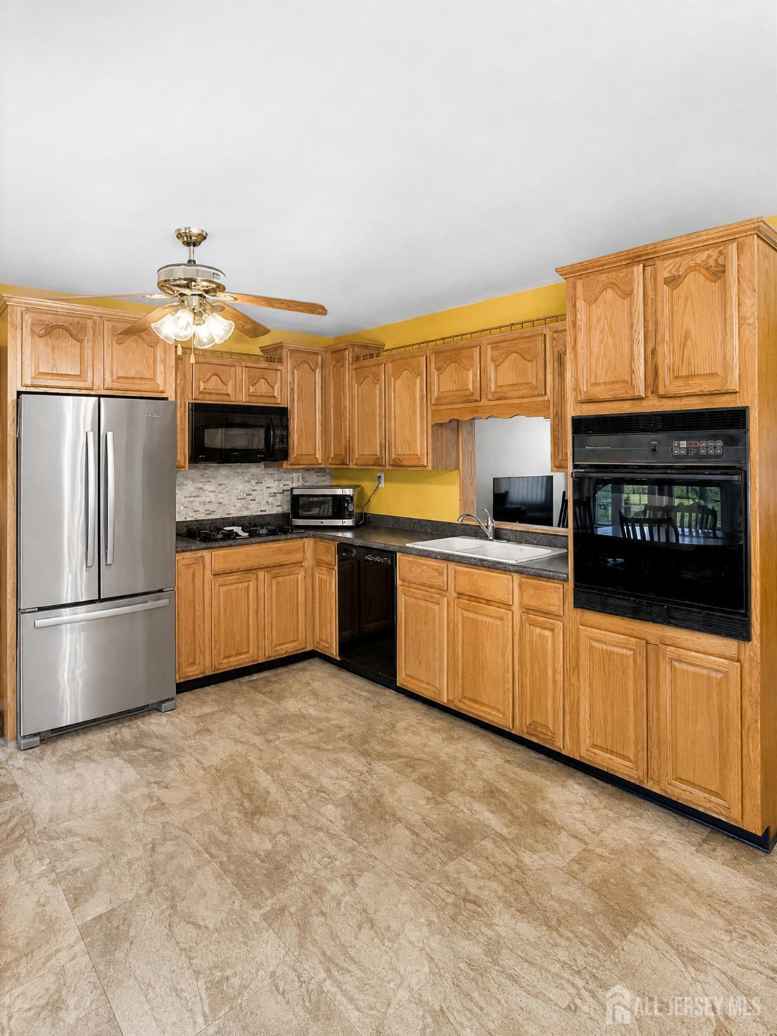 417 Madison Avenue Monroe NJ 08831