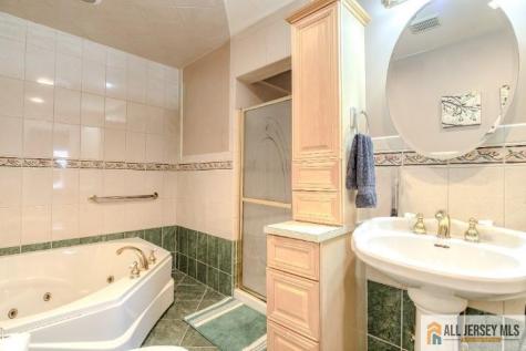 16 Pendleton Place Old Bridge NJ 08857