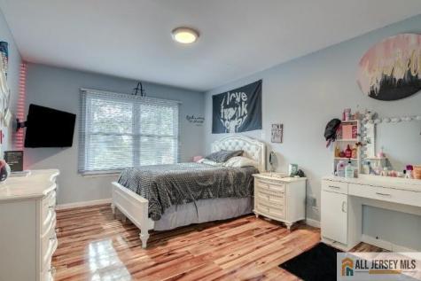 16 Pendleton Place Old Bridge NJ 08857